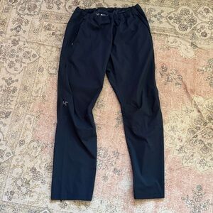 Arc'teryx Men's Navy Joggers
